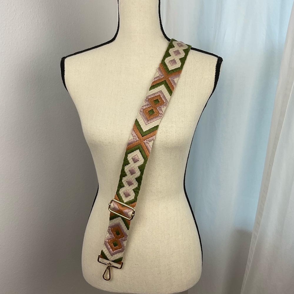 Geometric Patterned Crossbody Strap - image 1